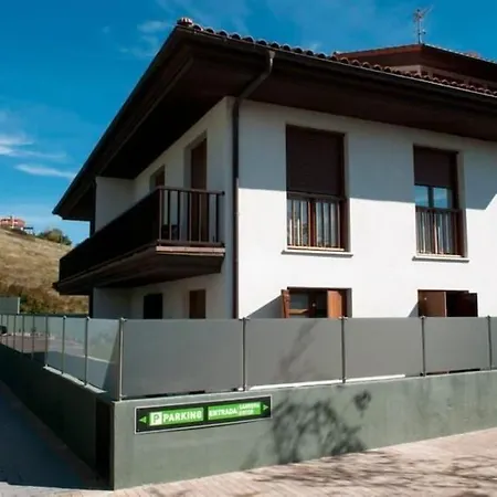 Talaimendi Apartamentuak *