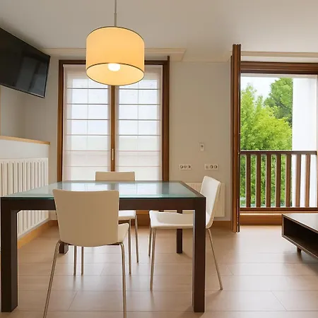 Talaimendi Apartamentuak דירה זראוטס