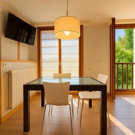 Talaimendi Apartamentuak דירה *