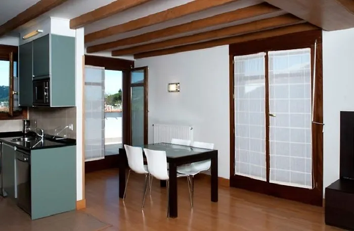 Talaimendi Apartamentuak Zarautz