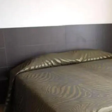 Talaimendi Apartamentuak * Zarautz